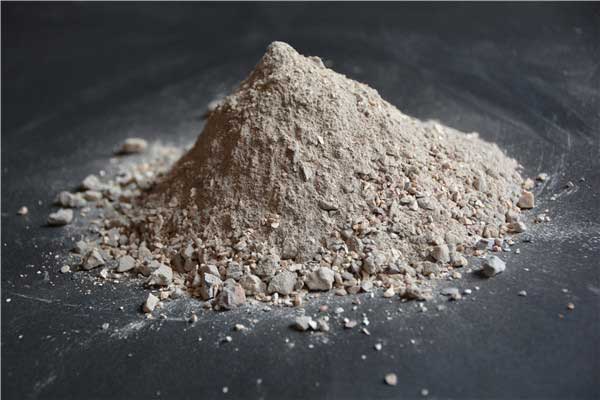 低水泥高鋁質(zhì)澆注料